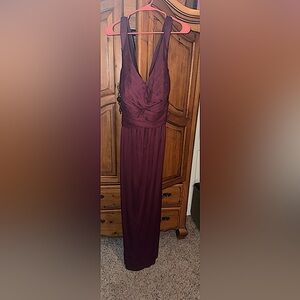 Davis Bridal - Maroon Formal/Bridesmaid Dress - Size 18